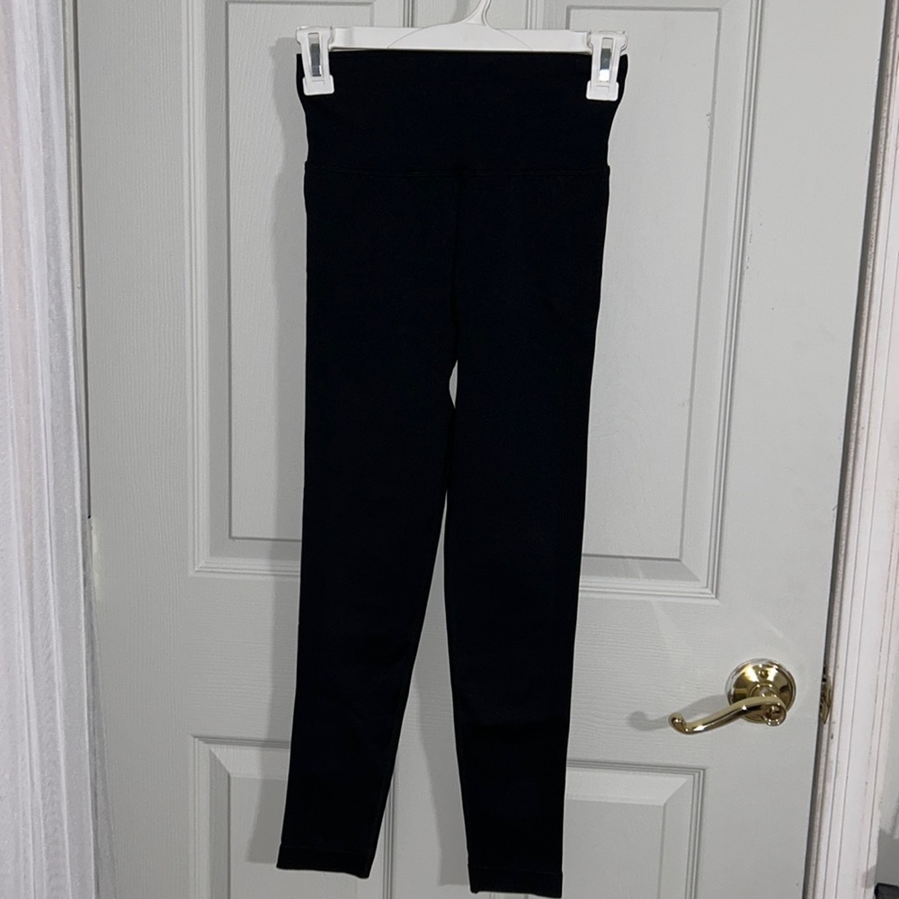 Halara Butt Scrunch Leggings